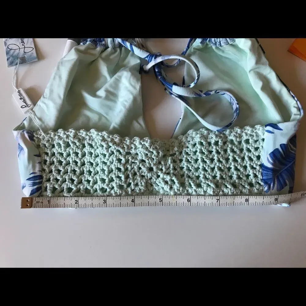 Frankies Bikinis Koa Keyhole Crochet Bikini Top - Hawaiian Mist - Small - NWT